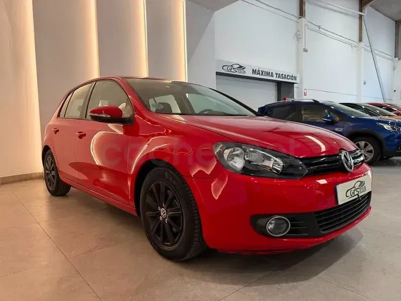 Usado VW Golf VI Advance 115 CV (84 kW) 2009 Rojo Utilitario