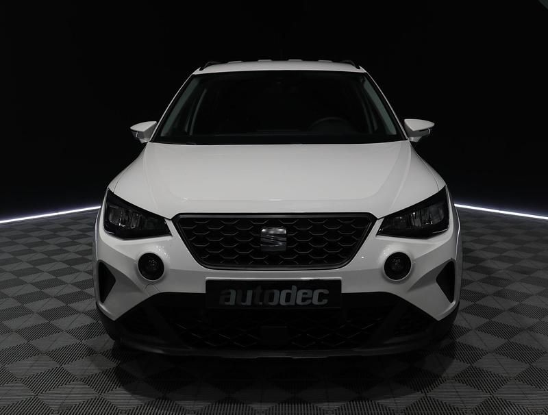 Usado Seat Arona Reference 95 CV (69 kW) 2023 Blanco SUV