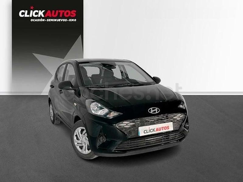 Usado Hyundai i10 67 CV (49 kW) 2024 Negro Utilitario