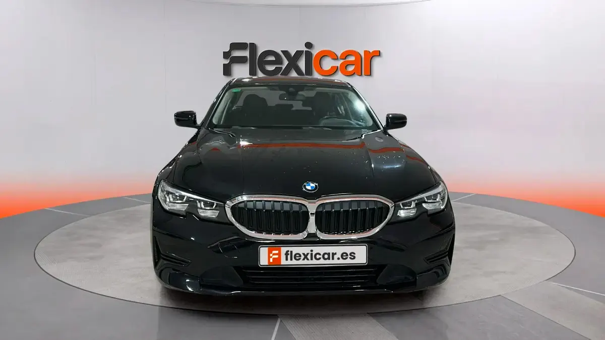 Usado BMW 318 150 CV (110 kW) 2019 Negro Berlina