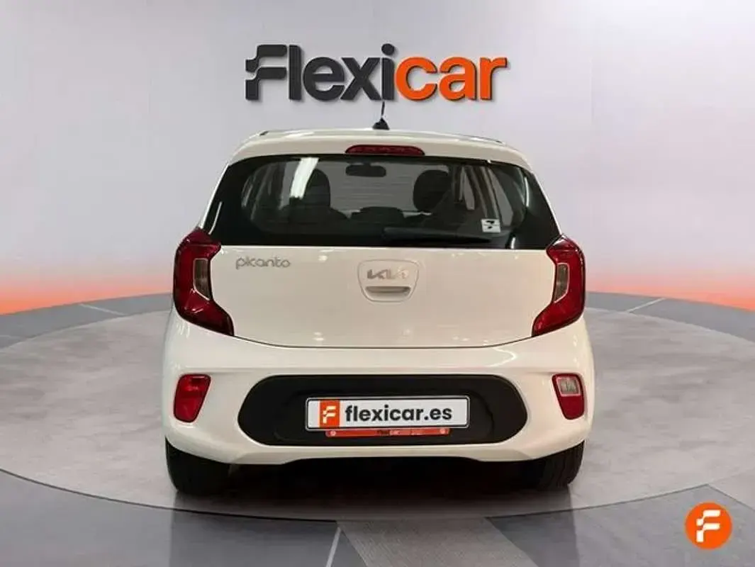 Usado Kia Picanto 67 CV (49 kW) 2022 Blanco Utilitario