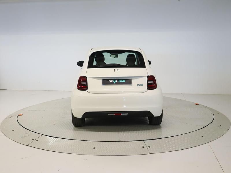 Usado Fiat 500e Icon 86 kW (118 CV) 2022 Blanco Berlina