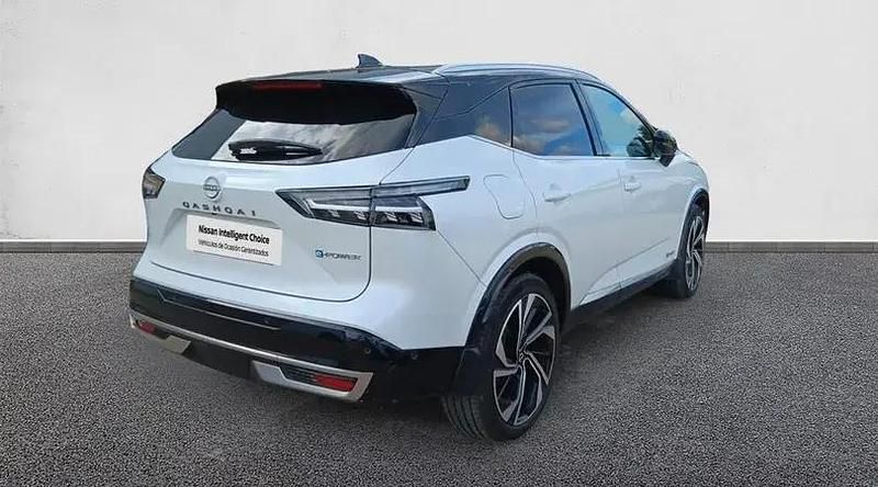 Usado Nissan Qashqai Tekna 158 CV (116 kW) 2024 Lunar white (perlada) SUV
