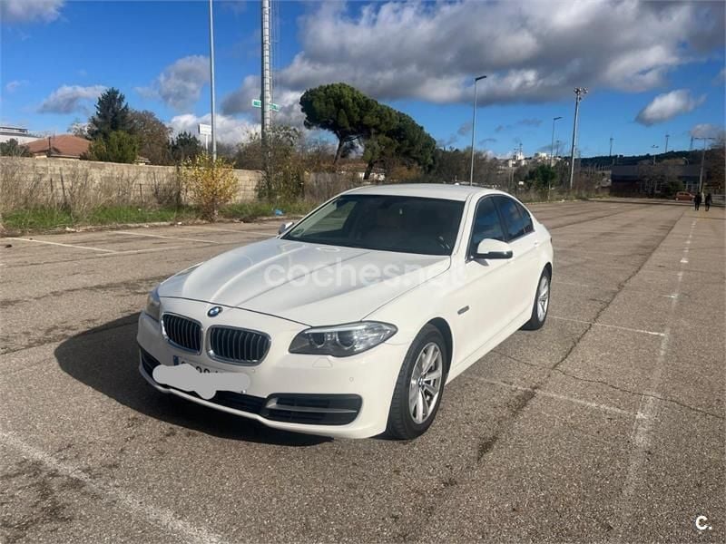 Usado BMW 525 Sport Line 218 CV (160 kW) 2014 Blanco Berlina