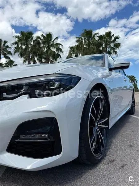 Usado BMW 330e Comfort Edition 292 CV (214 kW) 2022 Blanco Familiar