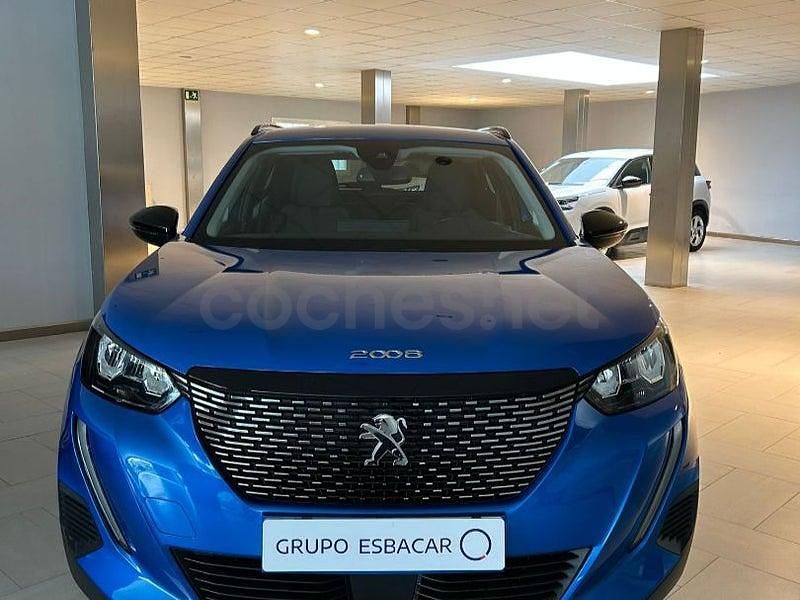 Usado Peugeot 2008 Allure 130 CV (95 kW) 2022 Azul SUV
