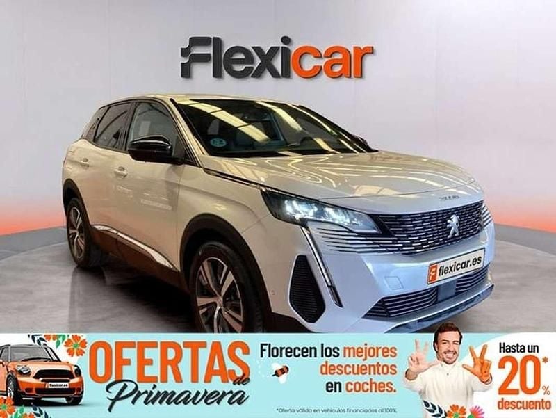Usado Peugeot 3008 Active 131 CV (96 kW) 2023 Blanco SUV