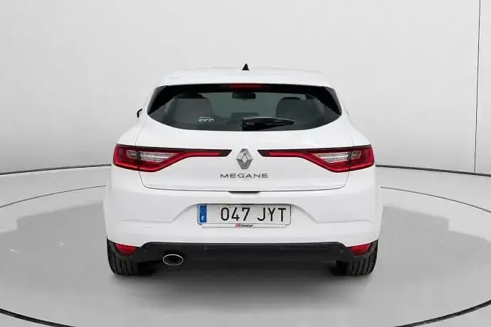 Usado Renault Mégane Zen 110 CV (80 kW) 2017
