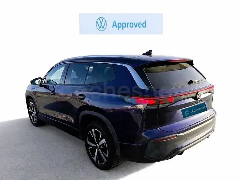 Usado VW Tayron Life 204 CV (150 kW) 2025 Violeta / lila SUV