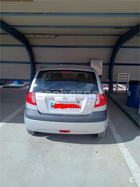 Usado Hyundai Getz 66 CV (48 kW) 2008 Gris / plata Utilitario