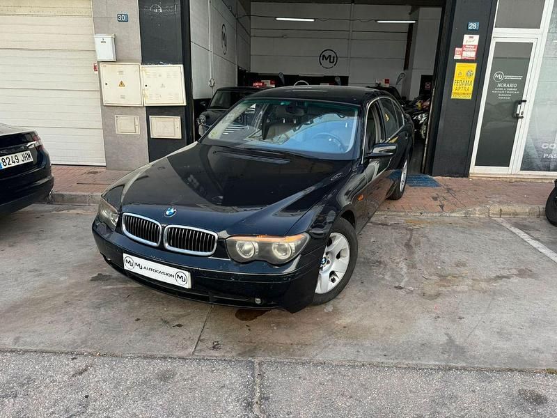 Käytetty BMW 735 272 HP (200 kW) 2003 Sininen Sedan