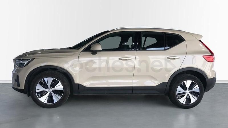 Usado Volvo XC40 Core 163 CV (119 kW) 2025 Beige SUV