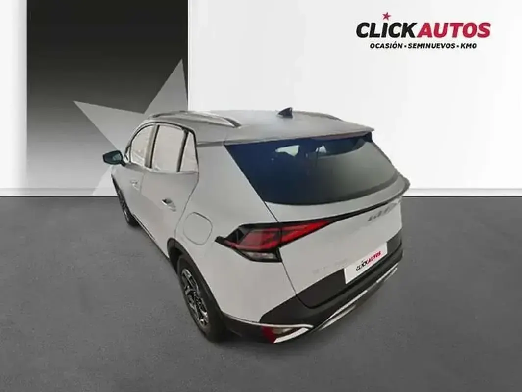 Usado Kia Sportage Active 162 CV (119 kW) 2024 Blanco SUV