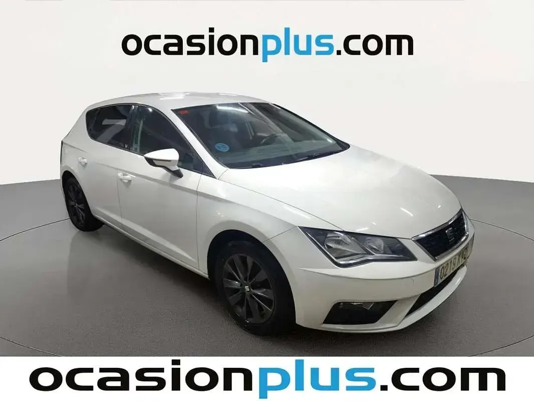 Usado Seat Leon Style 116 CV (85 kW) 2019 Blanco Utilitario