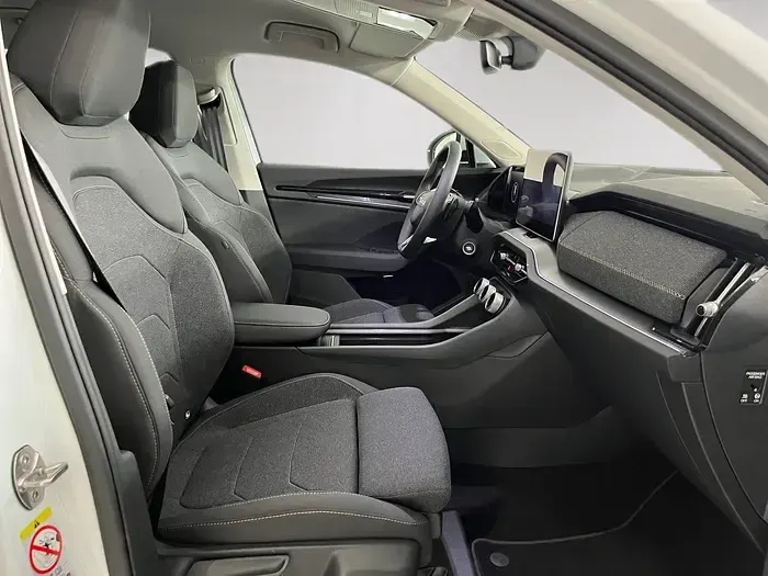 Usado Skoda Kodiaq Selection 150 CV (110 kW) 2025 Blanco SUV