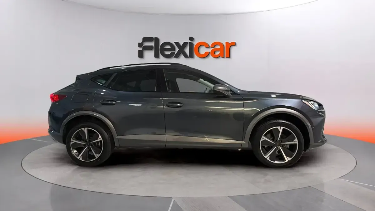 Usado Cupra Formentor 150 CV (110 kW) 2024 Gris SUV