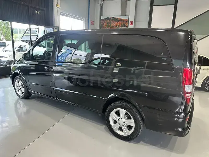 Usado Mercedes Viano 136 CV (100 kW) 2011 Negro Monovolumen