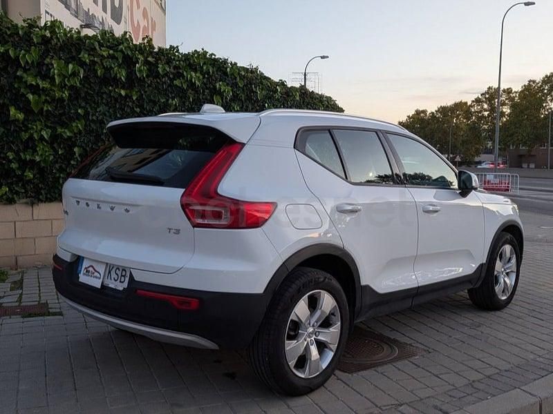 Begagnad Volvo XC40 156 HK (114 kW) 2018 Vit SUV
