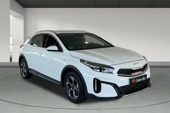 Usado Kia XCeed 101 CV (74 kW) 2024 Blanco SUV
