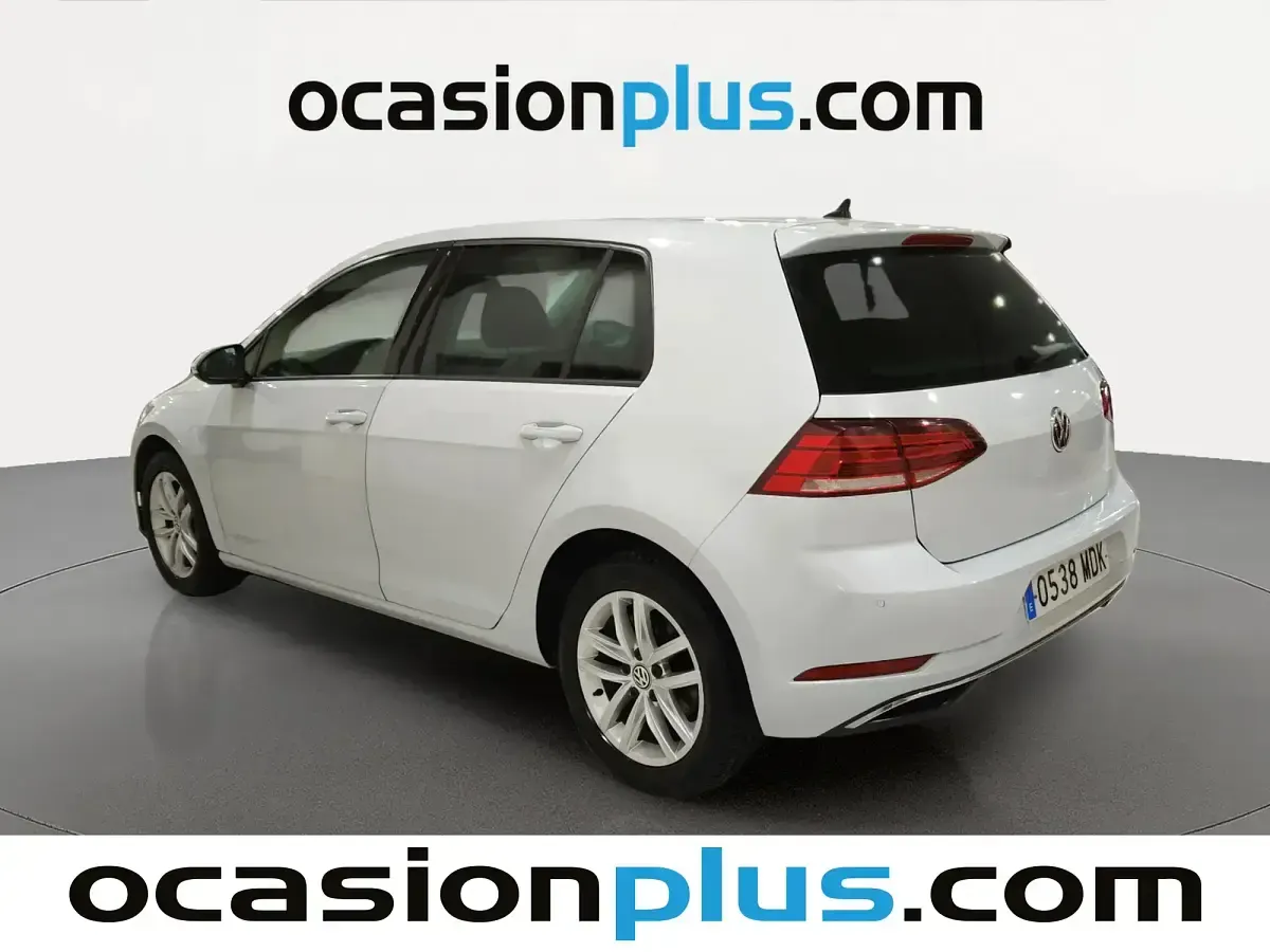 Usado VW Golf VII Advance 110 CV (80 kW) 2017 Gris