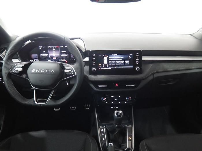 Nuevo Skoda Fabia 95 CV (69 kW) 2025 Gris plata Utilitario