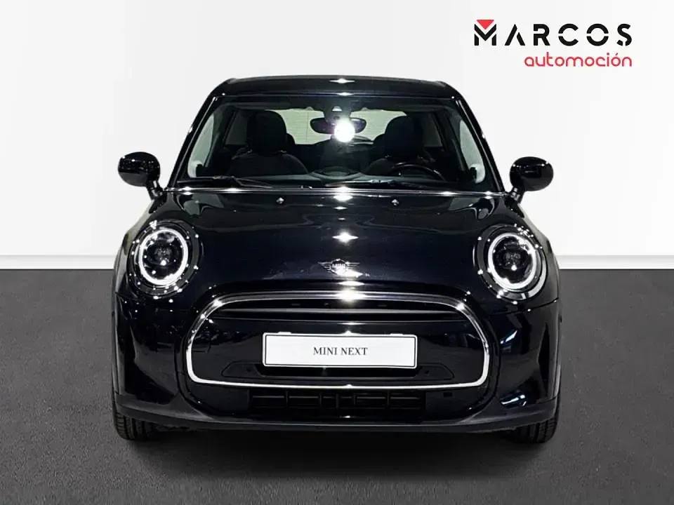 Usado Mini Cooper 136 CV (100 kW) 2023 Negro Utilitario