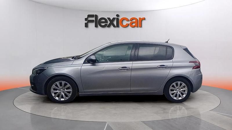 Usado Peugeot 308 Style 131 CV (96 kW) 2020 Gris Berlina