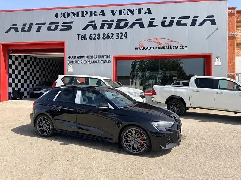 Nuevo Audi RS3 Competition 400 CV (294 kW) 2026 Gris / plata Berlina