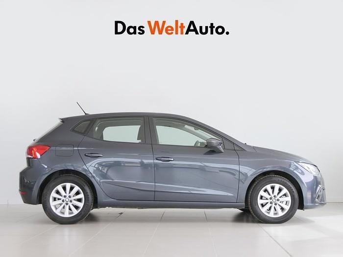 Usado Seat Ibiza 115 CV (84 kW) 2025 Gris