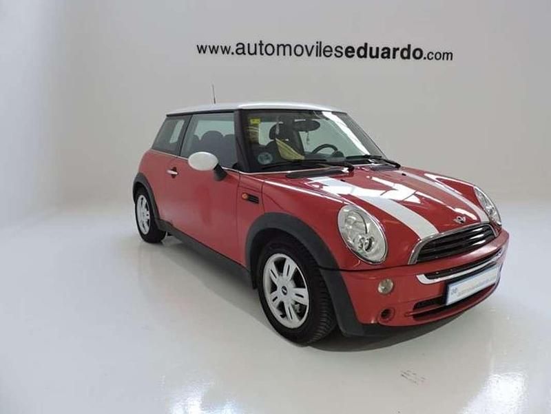 Rojo Usado 2005 Mini ONE Utilitario | 5800 € (Precio justo) - Imagen 1/4