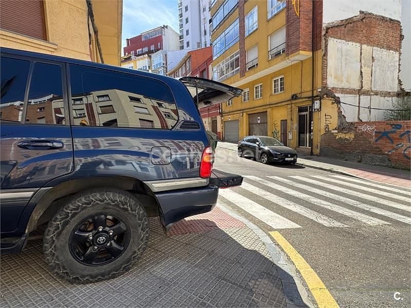 Usado Toyota Land Cruiser 204 CV (150 kW) 2001 Azul SUV