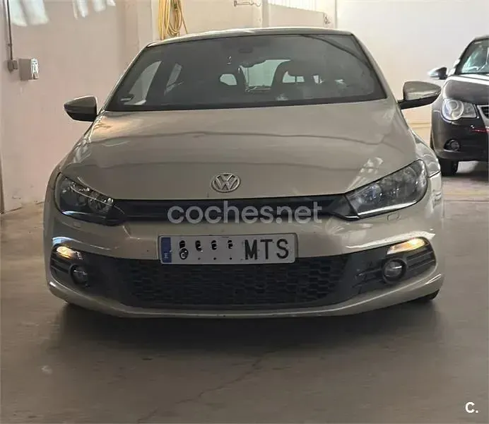 Usado VW Scirocco 200 CV (147 kW) 2009 Gris / plata Coupe
