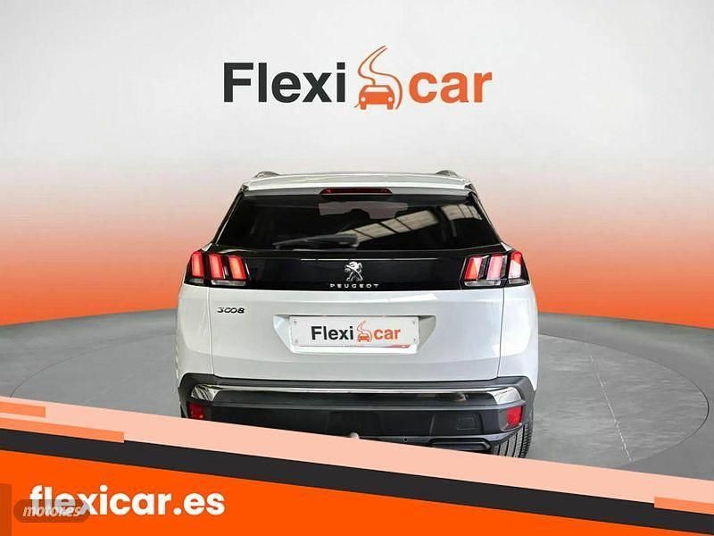 Usado Peugeot 3008 Allure 130 CV (95 kW) 2020 Blanco SUV