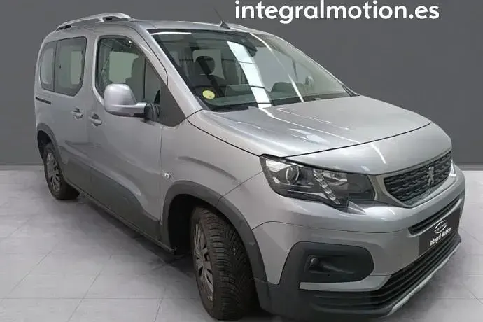 Usado Peugeot Rifter Allure 102 CV (75 kW) 2021 Monovolumen