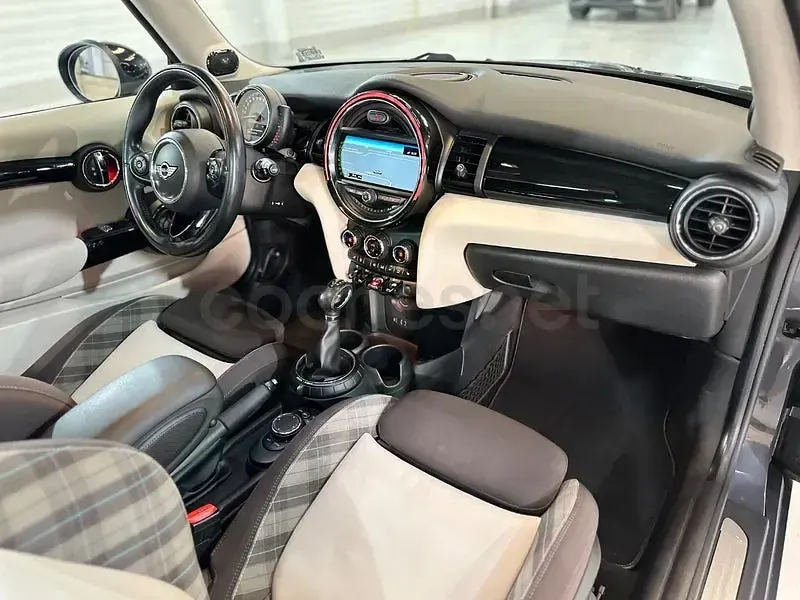 Usado Mini Cooper SD 170 CV (125 kW) 2015 Gris / plata Utilitario