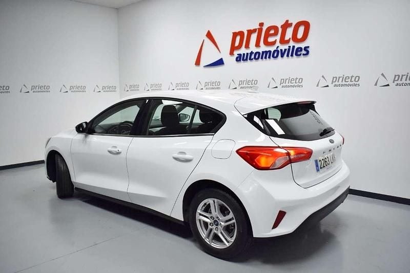 Usado Ford Focus Trend+ 120 CV (88 kW) 2020 Blanco Utilitario