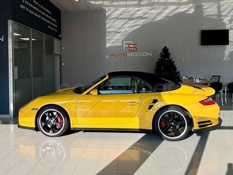 Usado Porsche 911 Turbo Cabriolet 480 CV (353 kW) 2008 Amarillo Descapotable