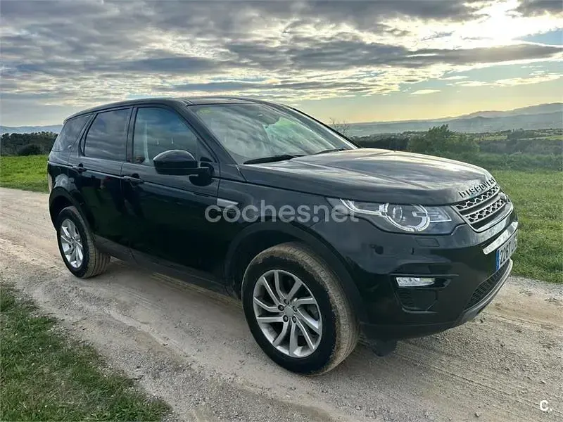 Usado Land Rover Discovery Sport SE 150 CV (110 kW) 2020 Negro SUV
