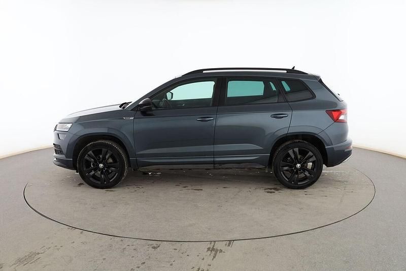 Usado Skoda Karoq SportLine 150 CV (110 kW) 2022 Gris SUV