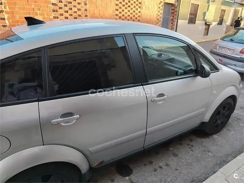 Usado Audi A2 75 CV (55 kW) 2000 Gris / plata Utilitario