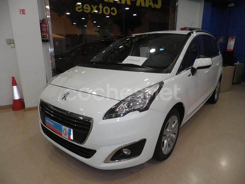 Blanco Usado 2016 Peugeot 5008 Style Monovolumen | 11.770 € (Caro) - Imagen 1/4