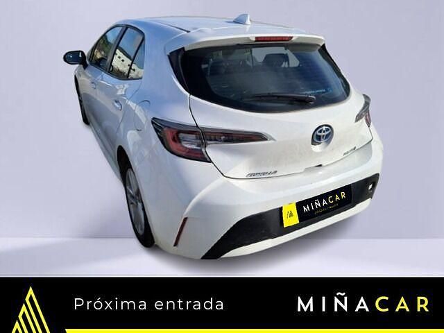 Usado Toyota Corolla Active 122 CV (89 kW) 2022 Blanco