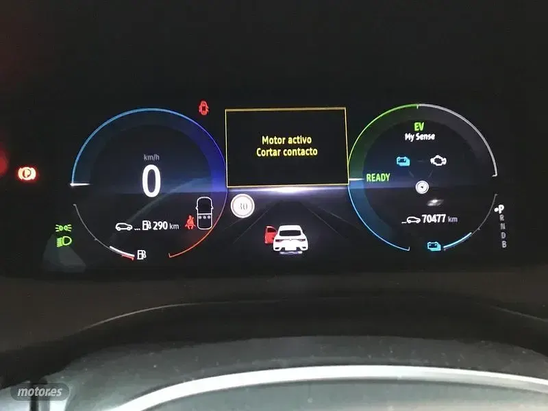 Usado Renault Arkana Techno 145 CV (106 kW) 2023 Gris SUV