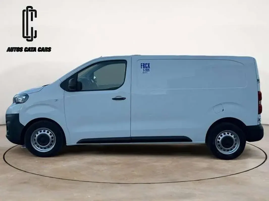 Usado Peugeot Expert S 122 CV (89 kW) 2018 Blanco Van