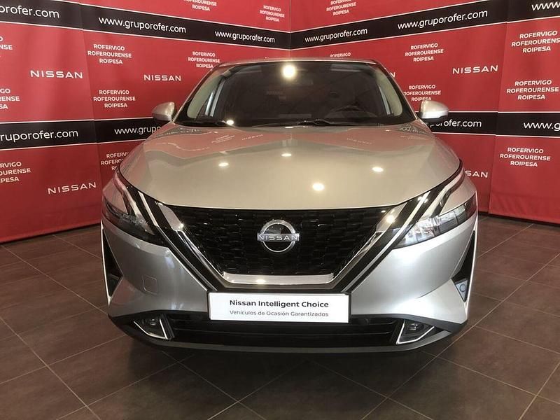 Usado Nissan Qashqai Acenta 140 CV (102 kW) 2022 Diamond silver (metalizado) SUV