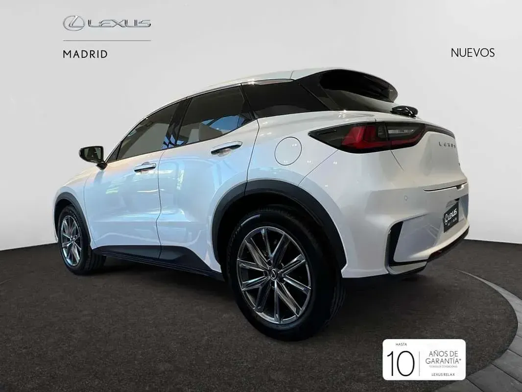 Nuevo Lexus LBX 136 CV (100 kW) 2026 Blanco SUV
