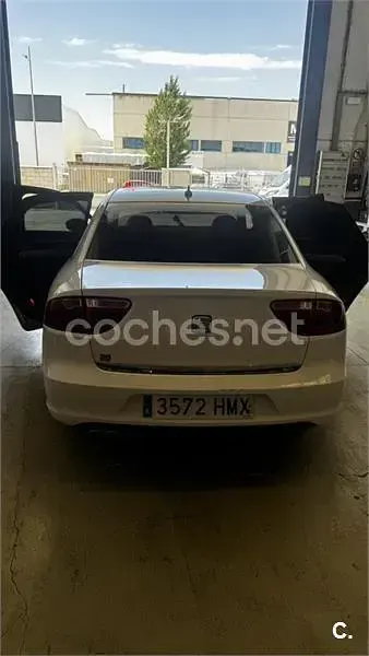 Usado Seat Exeo Ecomotive 143 CV (105 kW) 2012 Blanco Berlina