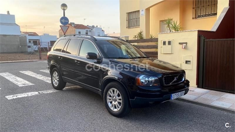 Negro Usado 2006 Volvo XC90 Momentum SUV | 7600 € (Precio justo) - Imagen 1/3