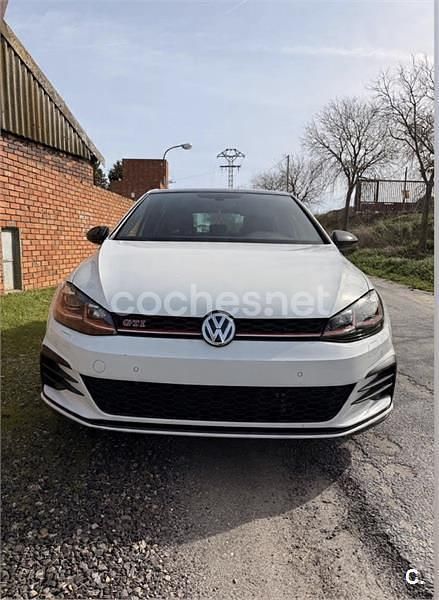 Usado VW Golf VII GTI 245 CV (180 kW) 2019 Blanco Berlina