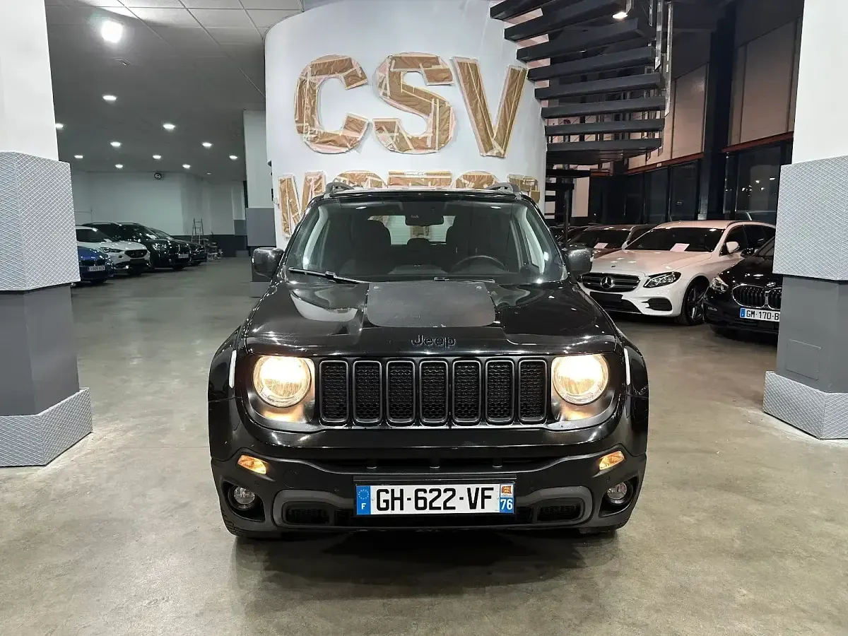 Usado Jeep Renegade Trailhawk 240 CV (176 kW) 2022 Negro SUV